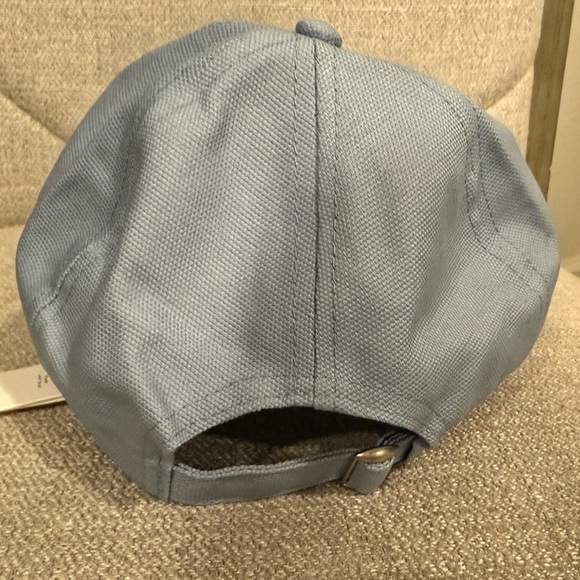 Aqua Hat 🔥🔥 - Picture 2 of 4